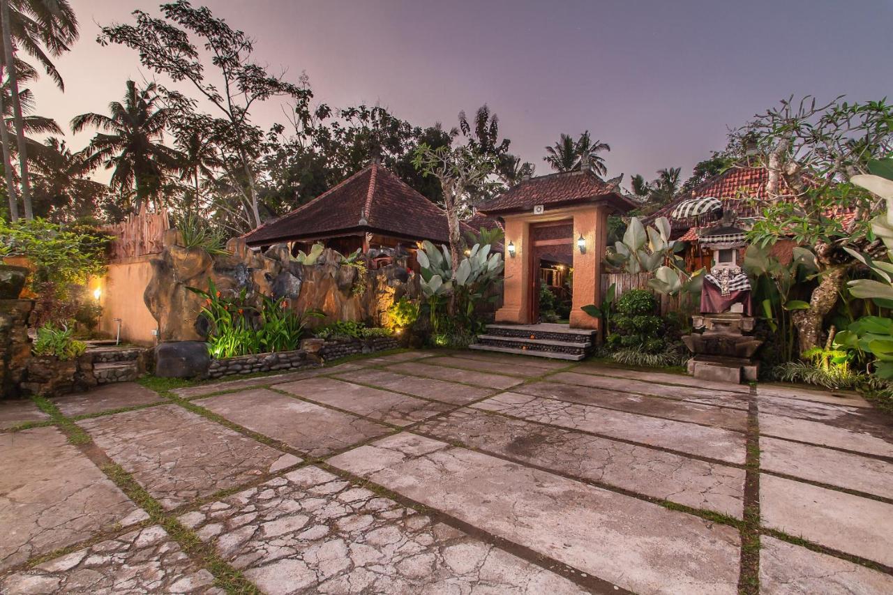 Zone By Pramana Villa *